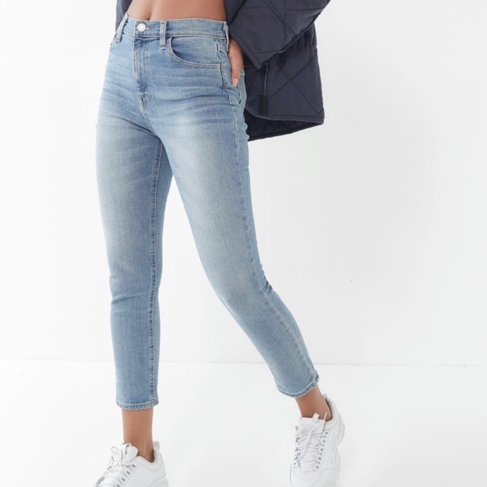BDG Girlfriend High-Rise Jean